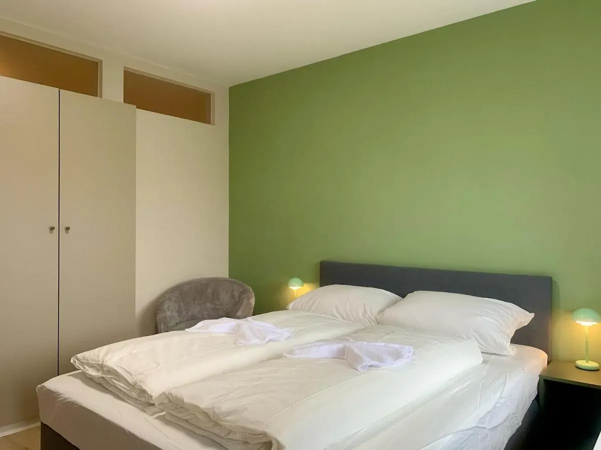 Central Flat With 3 Bedrooms And Free Parking Space Monachium Niemcy