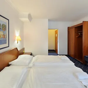 Отель Ambassador Parkhotel, Мюнхен