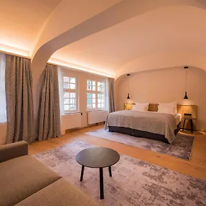  Hotel Augustiner Gutshof Menterschwaige
